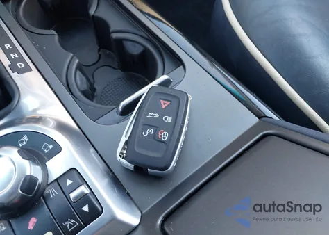 2011 Land Rover Range Rover Hse из США, поврежденный, VIN SALMF1D42BA354370